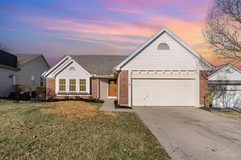 5097 Elk Meadows Ct, Hamilton, OH 45011