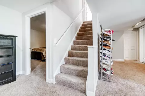 Entry Way - 815 Dorgene Ln, Cincinnati, OH 45244 photo 6 of 6