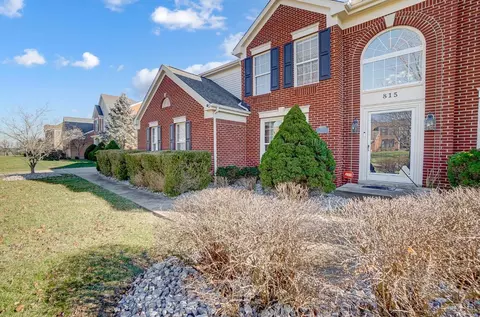 815 Dorgene Ln, Cincinnati, OH 45244