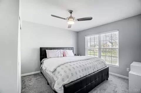 Bedroom - 815 Dorgene Ln, Cincinnati, OH 45244 photo 7 of 12