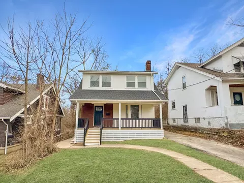 3820 Edge Hill Pl, Cincinnati, OH 45229