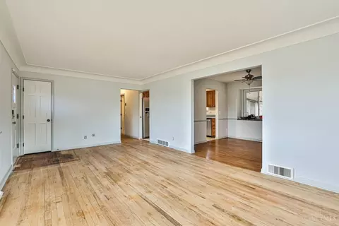 2120 Adams Rd, Cincinnati, OH 45231 photo 4