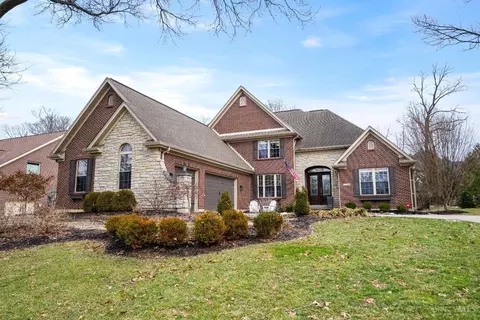 10240 Pendery Dr, Montgomery, OH 45242