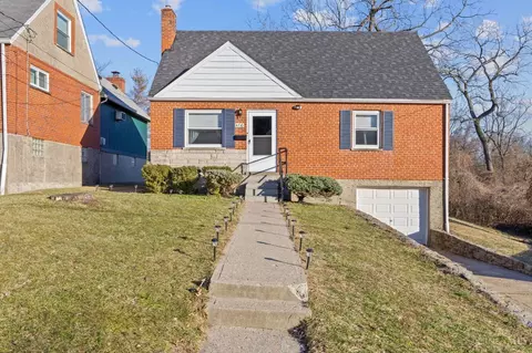 4710 Hardwick Dr, Cincinnati, OH 45238