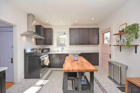 3959 Warwick Ave, Cincinnati, OH 45229 photo 23