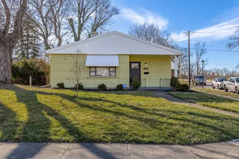 2700 Flemming Rd, Middletown, OH 45042