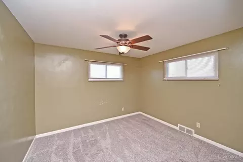 Bedroom - 2127 Adams Rd, Cincinnati, OH 45231 photo 4 of 7