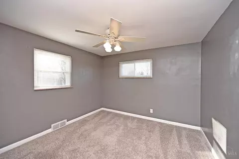 Bedroom - 2127 Adams Rd, Cincinnati, OH 45231 photo 1 of 7