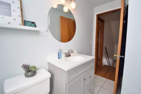 6911 Bramble Ave, Cincinnati, OH 45227 photo 42