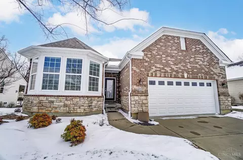 6334 Old Forest Dr, Hamilton Township, OH 45039 photo 2