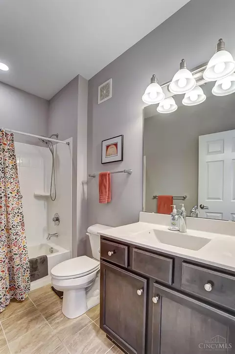 6334 Old Forest Dr, Hamilton Township, OH 45039 photo 42