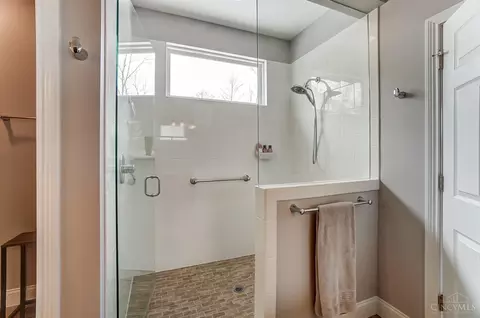 6334 Old Forest Dr, Hamilton Township, OH 45039 photo 34