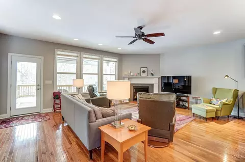 6334 Old Forest Dr, Hamilton Township, OH 45039 photo 9