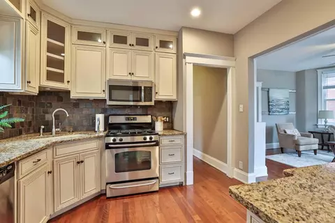 Kitchen - 3105 Markbreit Ave, Cincinnati, OH 45209 photo 2 of 3
