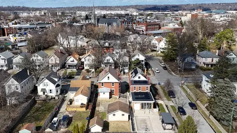 View/Area - 3105 Markbreit Ave, Cincinnati, OH 45209 photo 5 of 10