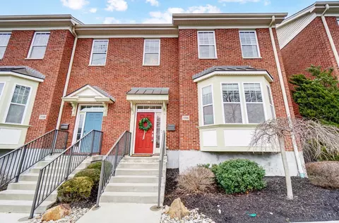 3716 Eastern Hills Ln, Cincinnati, OH 45209