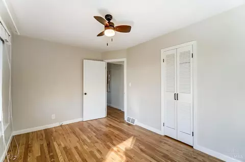 Bedroom - 174 E Crest Dr, Reading, OH 45215 photo 4 of 8