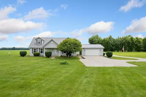 4053 Layman Rd, Bethel, OH 45106