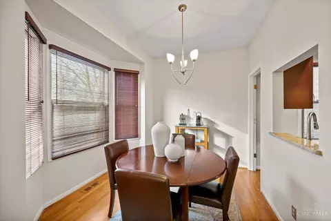 2714 Hackberry St, Cincinnati, OH 45206 photo 3