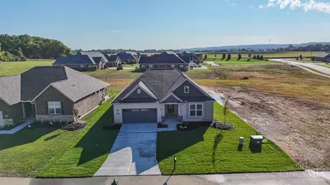 View/Area - 3968 Lukas Ln, Hamilton, OH 45013 photo 8 of 9