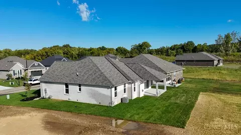 Exterior - 3968 Lukas Ln, Hamilton, OH 45013 photo 11 of 11