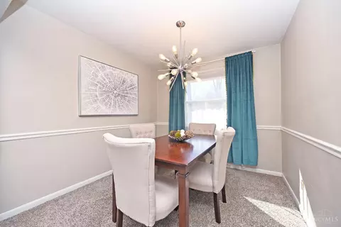 Dining - 8457 Mockingbird Ln, Cincinnati, OH 45231 photo 1 of 2