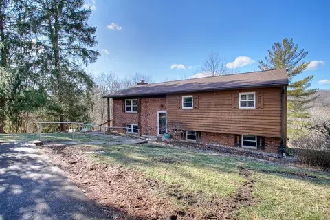 2223 Whitmer Rd, Batavia, OH 45103