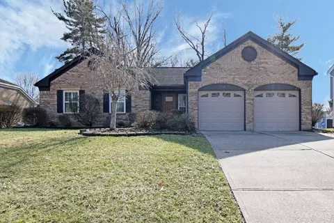 7733 Anderson Oaks Dr, Cincinnati, OH 45255