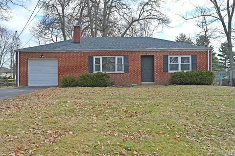 976 Pinewell Dr, Cincinnati, OH 45255