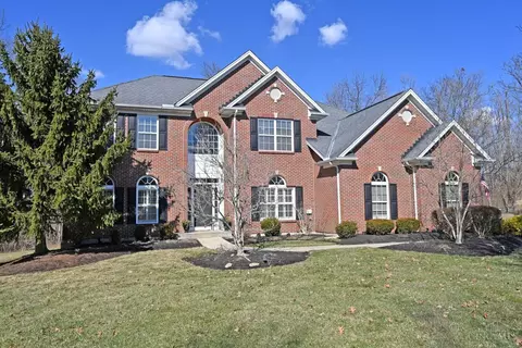 4631 Forest Ridge Dr, Mason, OH 45040