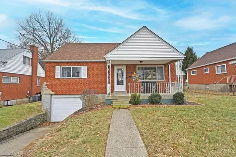 1493 Southridge Ln, Cincinnati, OH 45231