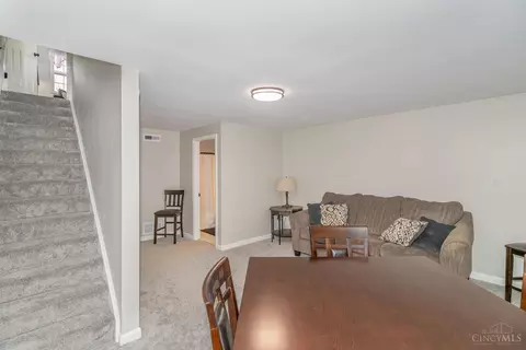 Other - 943 Villa View Ct, Cincinnati, OH 45238 photo 6 of 7