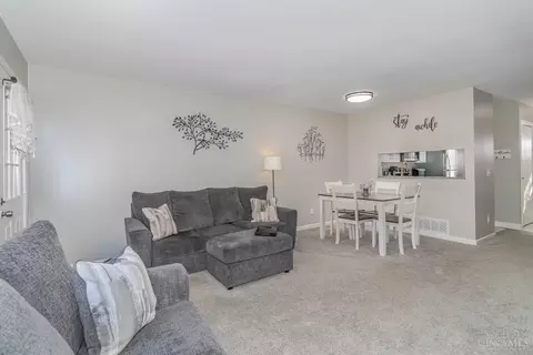 Other - 943 Villa View Ct, Cincinnati, OH 45238 photo 1 of 7