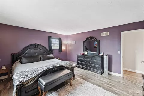 Bedroom - 3645 Hopper Ridge Rd, Cincinnati, OH 45255 photo 1 of 9