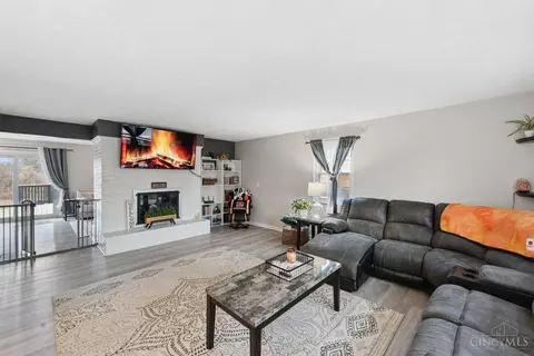 Living - 3645 Hopper Ridge Rd, Cincinnati, OH 45255 photo 1 of 3