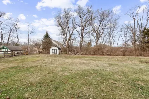 Exterior - 3645 Hopper Ridge Rd, Cincinnati, OH 45255 photo 6 of 8