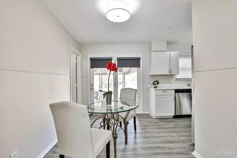 Dining - 8559 Sunlight Dr, Cincinnati, OH 45231 photo 1 of 3