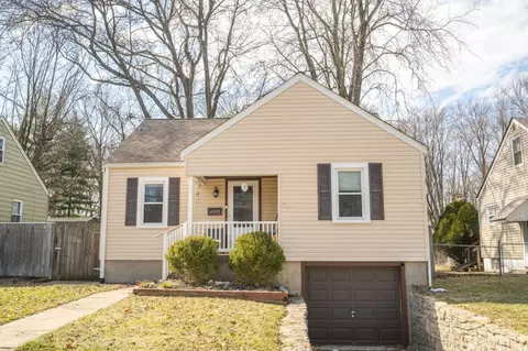 6939 Dianna Dr, North College Hill, OH 45239
