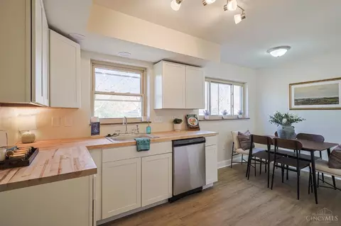 Kitchen - 3900 Darwin Ave, Cheviot, OH 45211 photo 2 of 3
