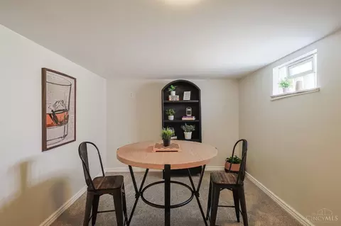 Dining - 3900 Darwin Ave, Cheviot, OH 45211 photo 4 of 5