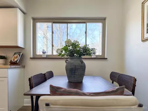 Dining - 3900 Darwin Ave, Cheviot, OH 45211 photo 5 of 5