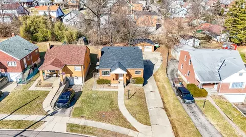 View/Area - 3900 Darwin Ave, Cheviot, OH 45211 photo 2 of 8