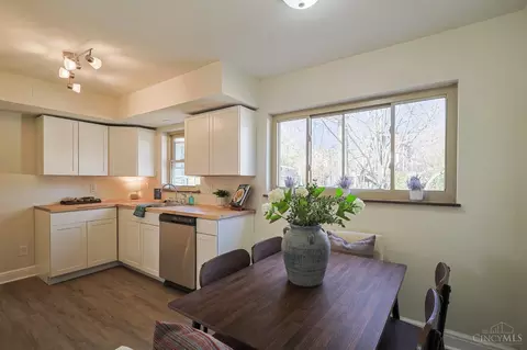 Dining - 3900 Darwin Ave, Cheviot, OH 45211 photo 2 of 5