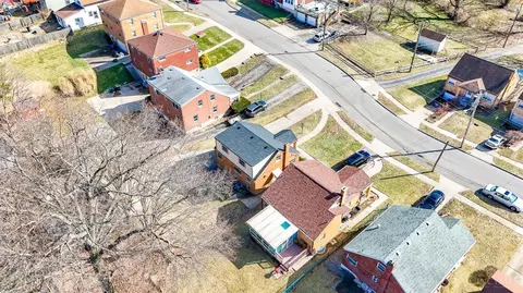View/Area - 3900 Darwin Ave, Cheviot, OH 45211 photo 4 of 8