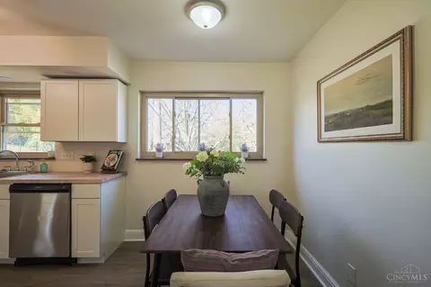 Dining - 3900 Darwin Ave, Cheviot, OH 45211 photo 1 of 5