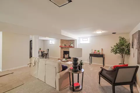 Living - 3900 Darwin Ave, Cheviot, OH 45211 photo 3 of 5