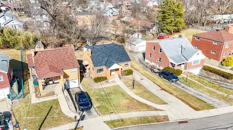 View/Area - 3900 Darwin Ave, Cheviot, OH 45211 photo 3 of 8