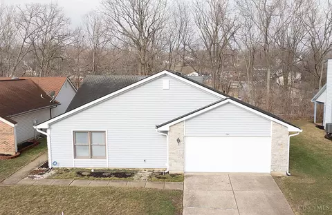 1591 Longbow Ln, West Carrollton, OH 45449