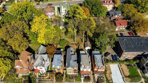 View/Area - 1620 Pullan Ave, Cincinnati, OH 45223 photo 3 of 4