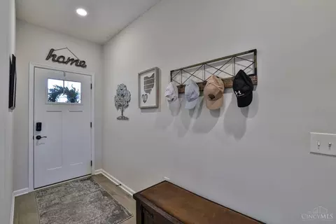 Entry Way - 5373 Valley View Dr, Morrow, OH 45152 photo 2 of 2